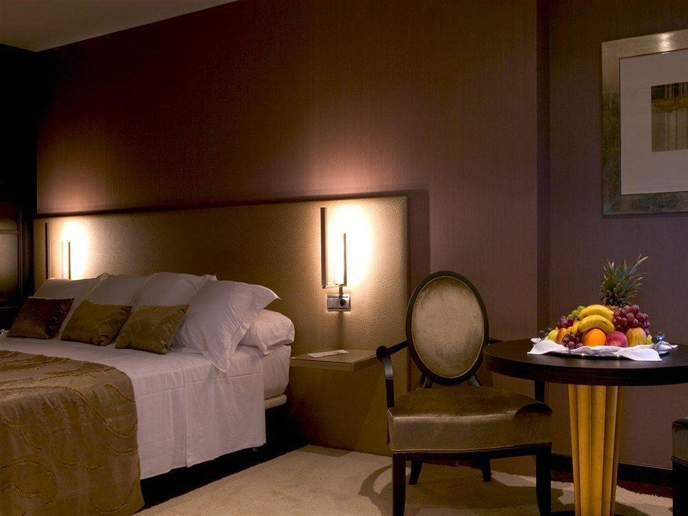Iberik Santo Domingo Plaza Hotel Oviedo